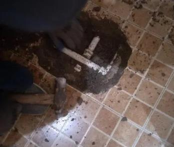 双柏卫生间漏水维修公司为您分享下卫生间渗水如何处理及注意事项